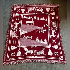Vintage Christmas Red & White Winter Themed 100% Cotton Tapestry Blanket